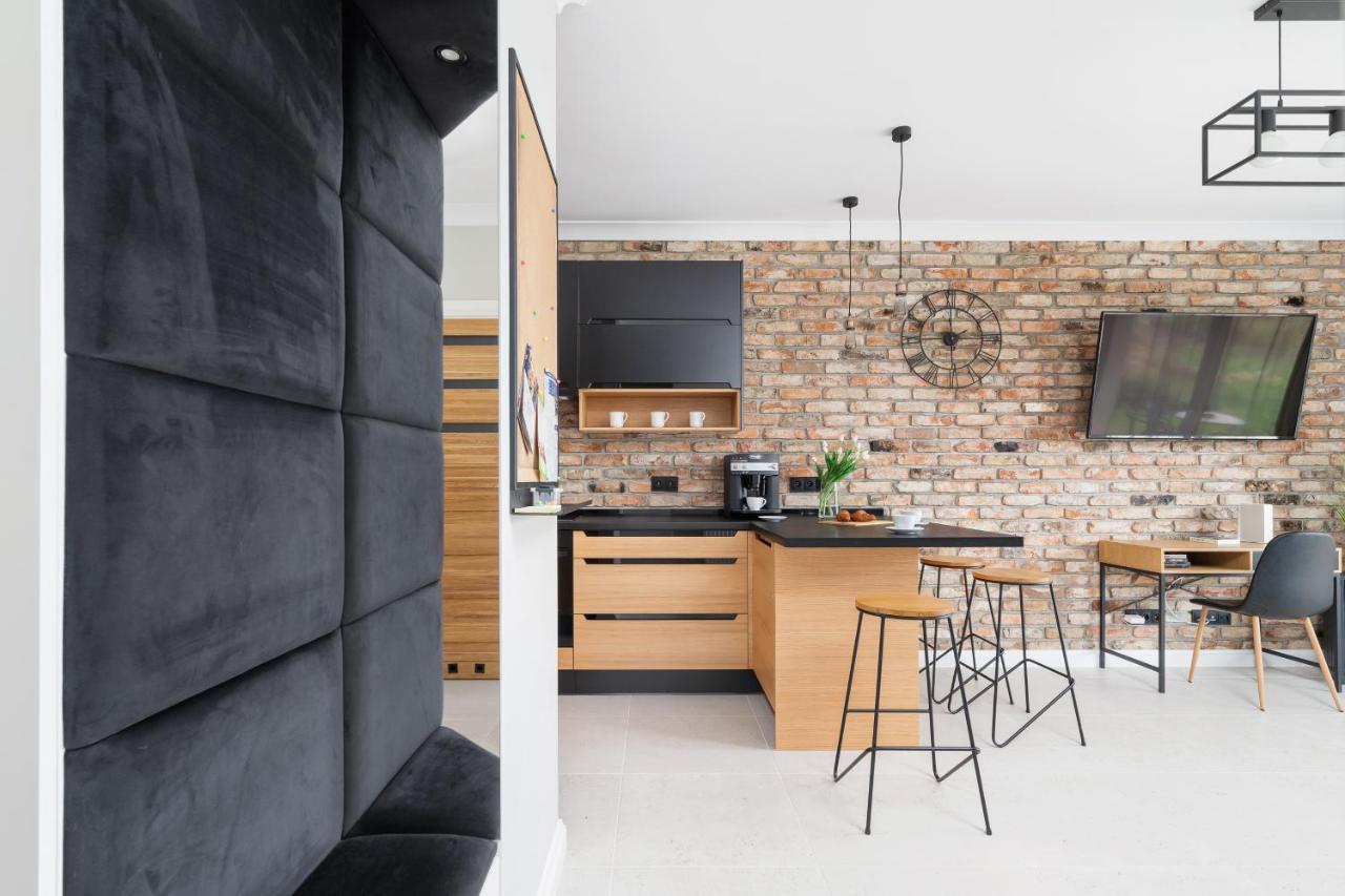 Lema Apartment Near Tauron Arena By Renters Prestige 克拉科夫 外观 照片