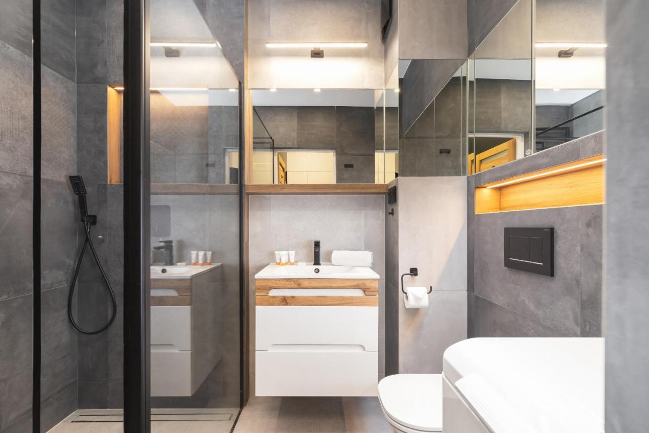 Lema Apartment Near Tauron Arena By Renters Prestige 克拉科夫 外观 照片